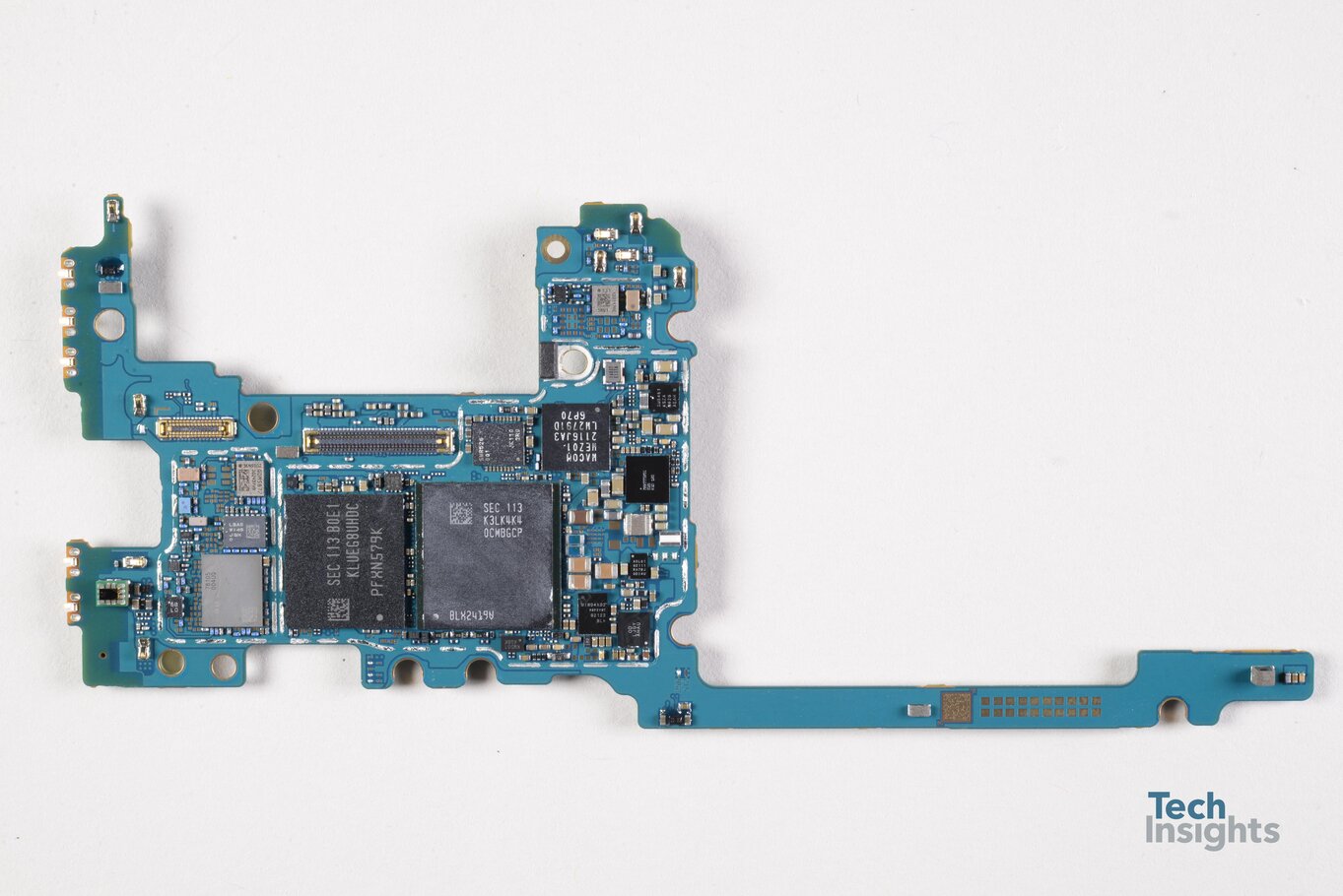 The main board inside the Galaxy Z Fold 5G includes the main applications processor from Qualcomm as well as the main memory from Samsung.
