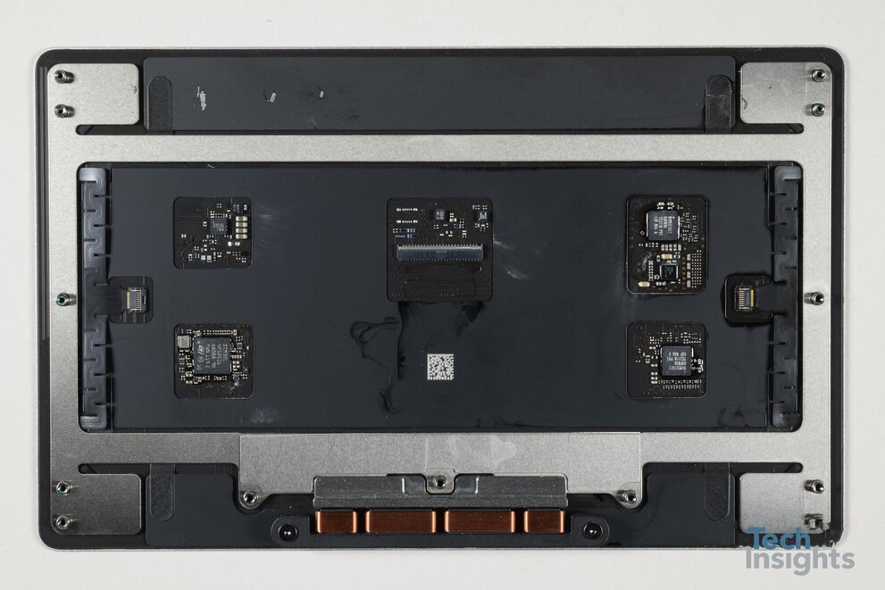 The touchscreen board contains the controller for the touchscreen of the Apple Macbook Pro 16 with MEMS and sensors.