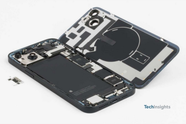 Apple iPhone 14 Plus Teardown