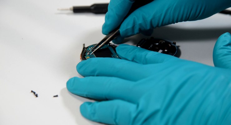 Amazfit Active Edge (A2212) Deep Dive Teardown