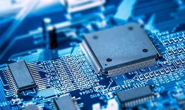 Semiconductor Sales on Track to Reach $0.7T in '22